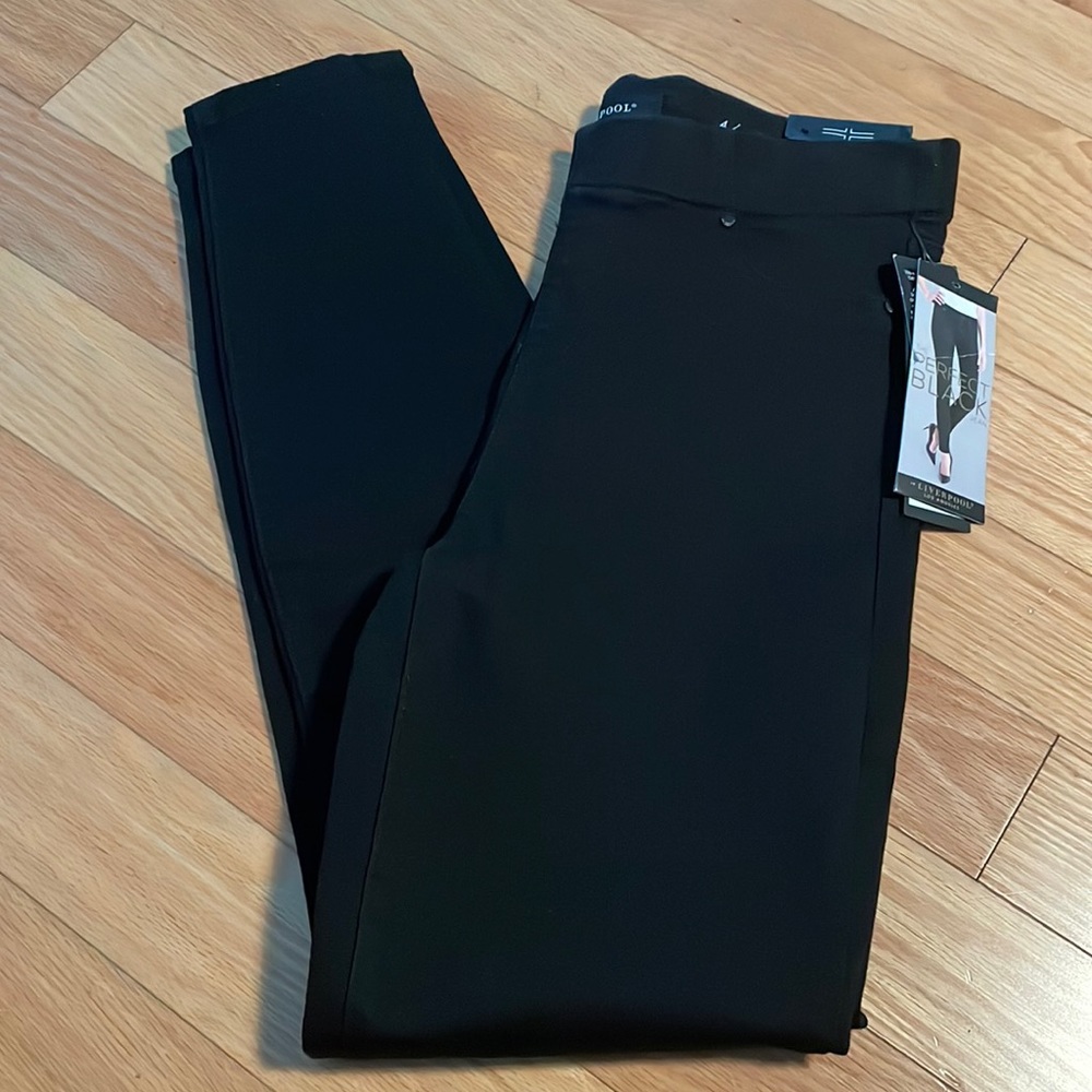 Liverpool the Straight Pull On Jeans Sz 4/27 NEW